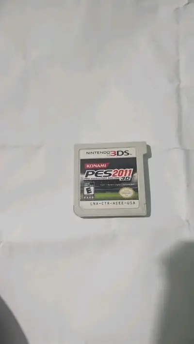 PES 2011 Nintendo 3ds - miniatura 1