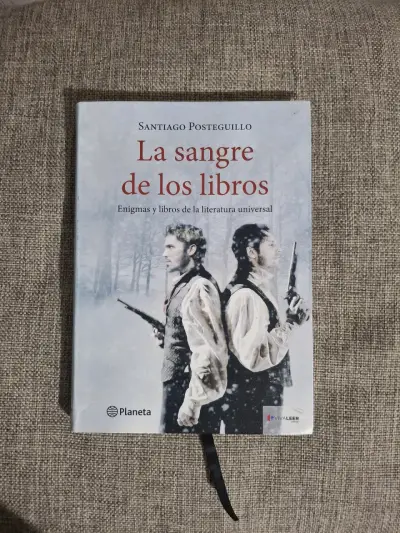 Libro 'La sangre de los libros' de Santiago Posteguillo - miniatura 1