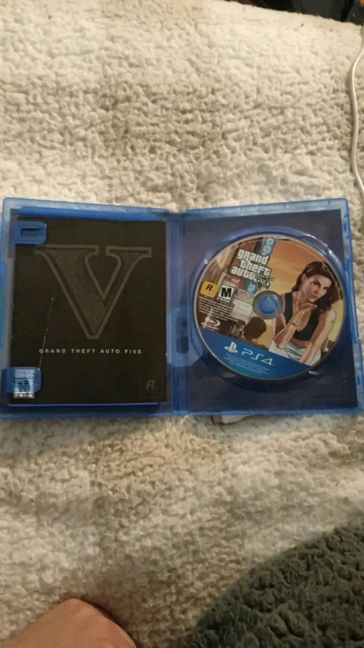 Juego PS4 Grand Theft Auto V Premium Edition - 2