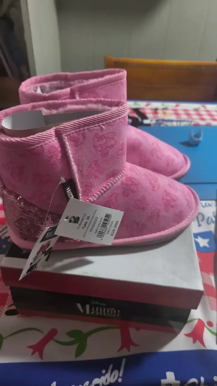 Botitas de niña Minnie Mouse rosadas - 3