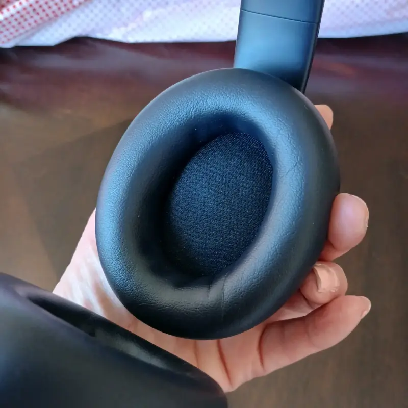 Audífonos Beats Studio Pro Inalámbricos Azul - 4