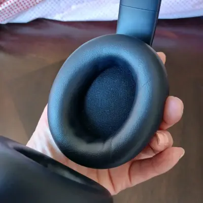 Audífonos Beats Studio Pro Inalámbricos Azul - miniatura 4