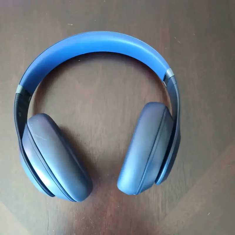 Audífonos Beats Studio Pro Inalámbricos Azul - 6