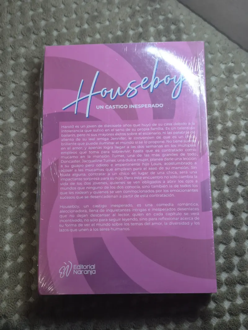 Libro 'Houseboy' de Patricia Rodríguez - 2