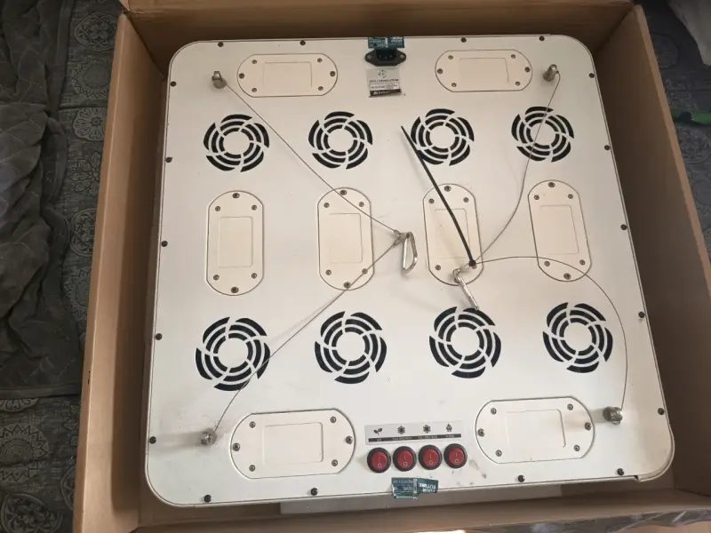 Panel LED de cultivo Apollo Evolution - 3