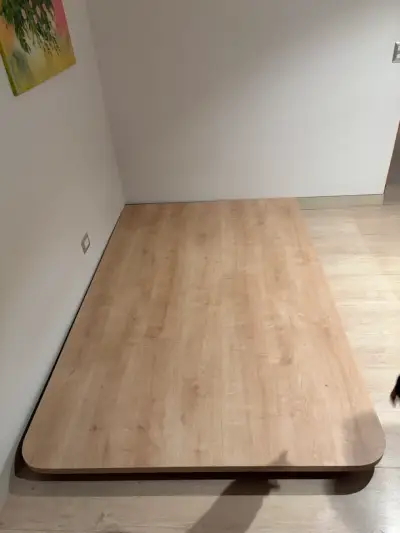Cama plaza y media de madera con diseño moderno - miniatura 2