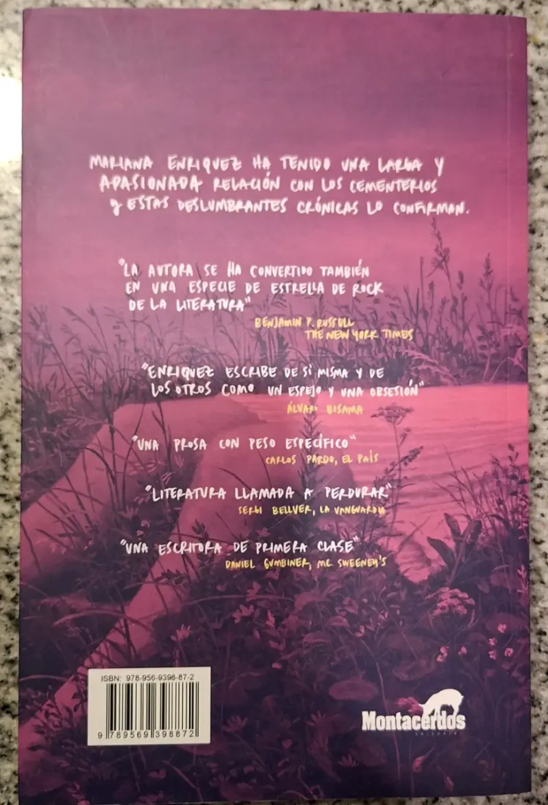 Alguien Camina Sobre Tu Tumba de Mariana Enrí - 2