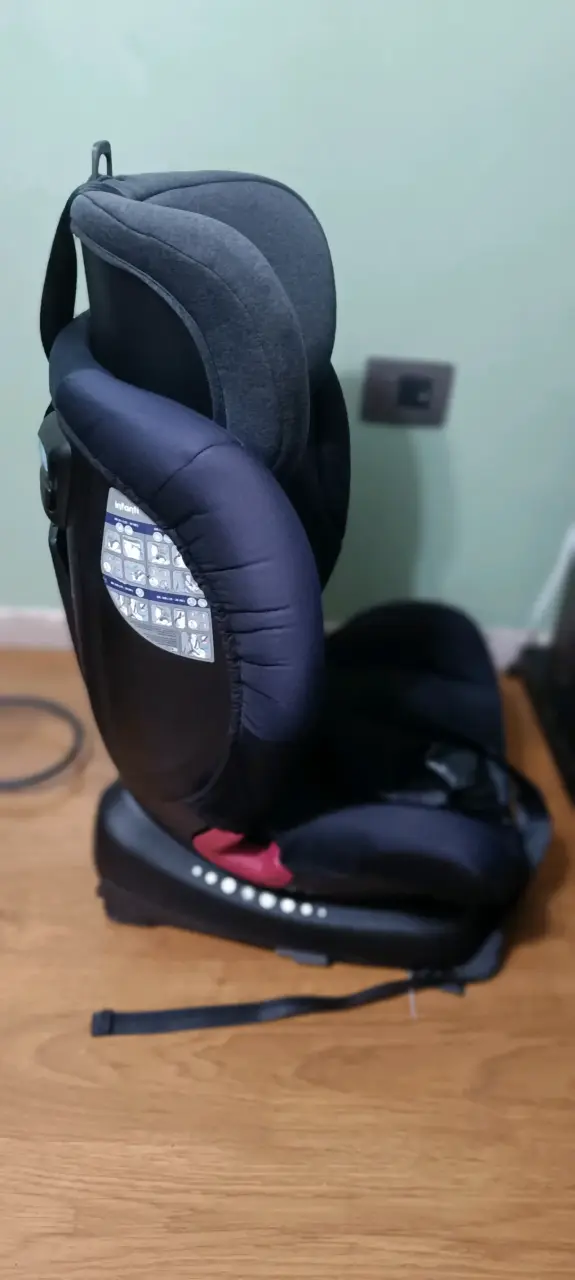Silla de auto Infanti gris para bebé - 3