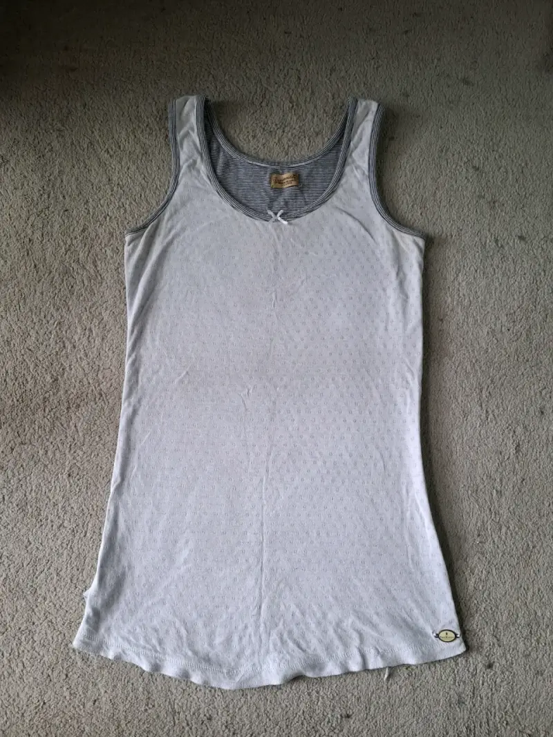 Polera sin mangas reversible DreiMaster