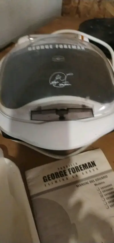 Parrilla eléctrica George Foreman antiadherente - miniatura 1