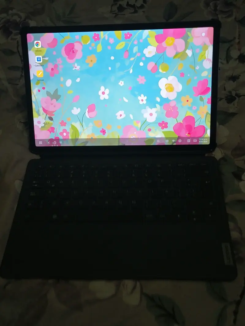 Tablet Lenovo Tab P12 + Teclado Magnético + Lápiz - 2