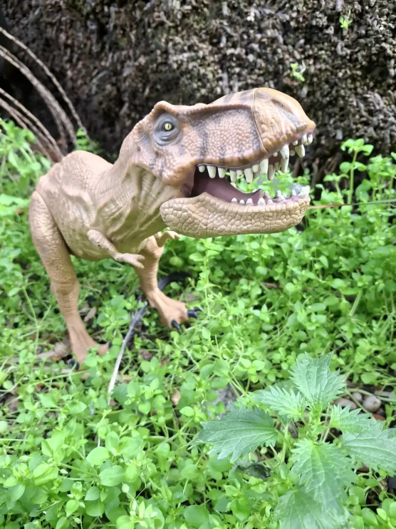 Tiranosaurio rex Jurassic world - 1