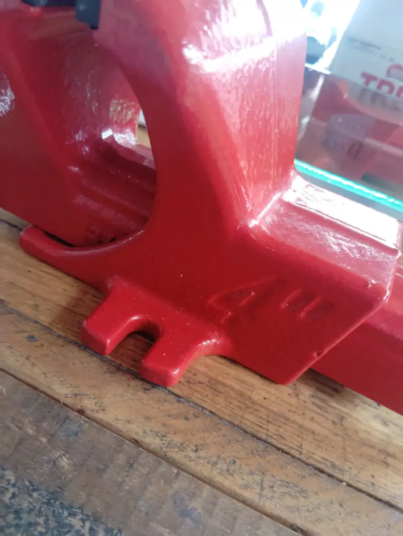 Torno de banco rojo Somar líder - 3