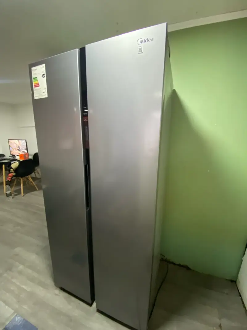 Refrigerador Midea
