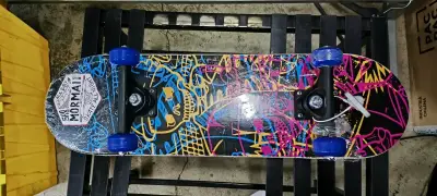 Skateboard Mormaii de niño, con diseño colorido - miniatura 2
