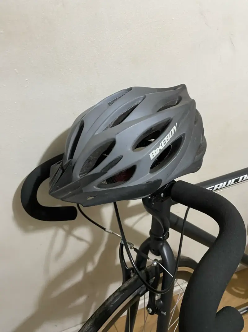 Bicicleta de Ruta Falcon + Casco (regalo)