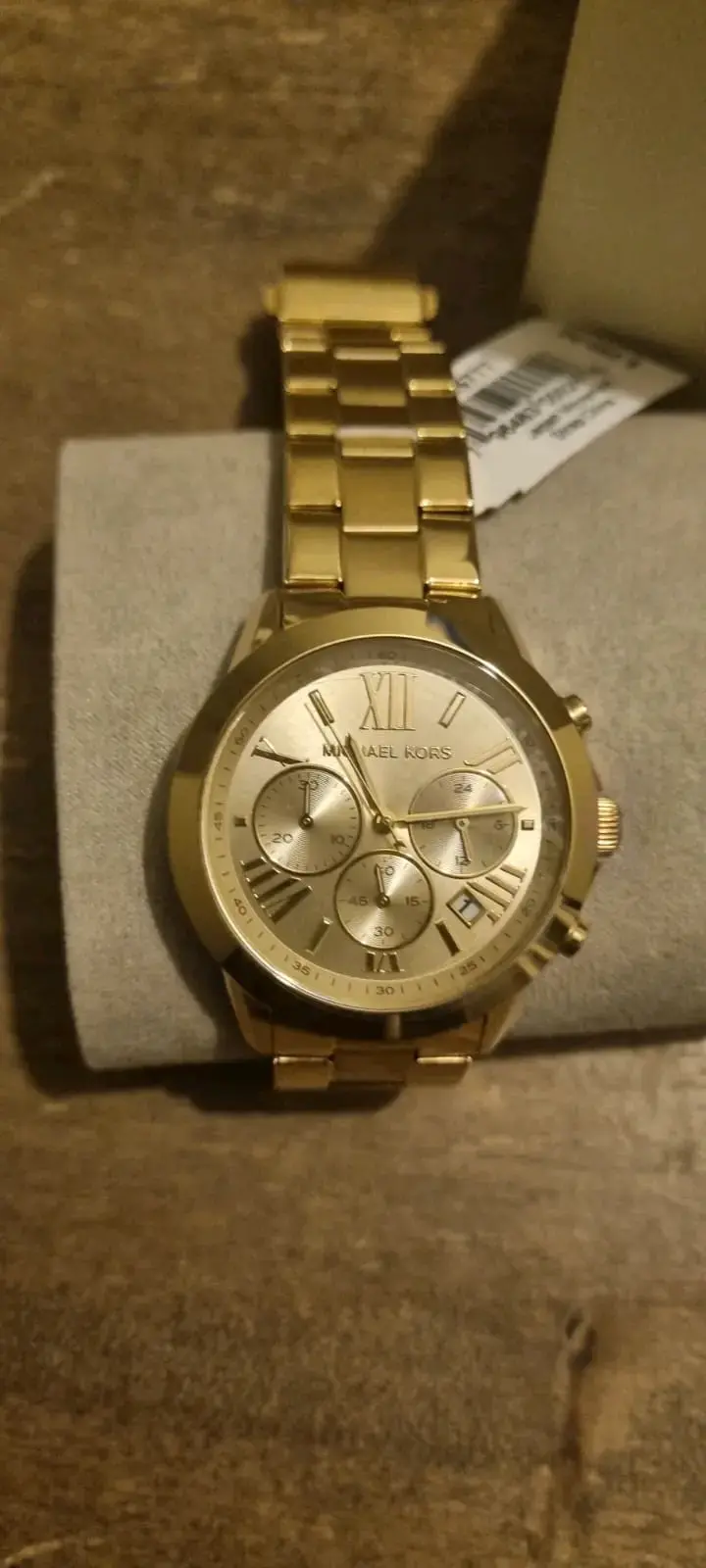 Reloj dorado Michael Kors cronógrafo