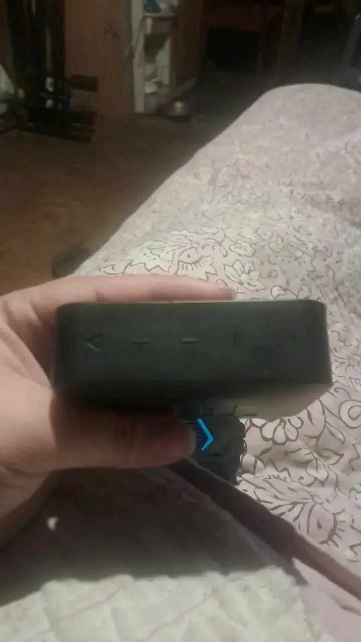 Parlante portátil JBL compacto y potente - 3