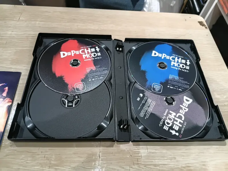 DVD Depeche Mode Live in Milan Touring the Angel - 2