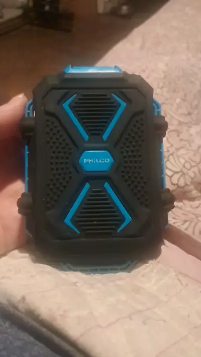 Cargador Portátil Philco Resistente - miniatura 1