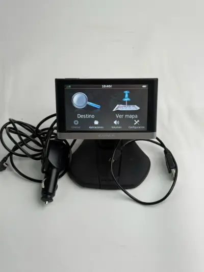 GPS Garmin nüvi 5" con Bluetooth, soporte,cargador - miniatura 1