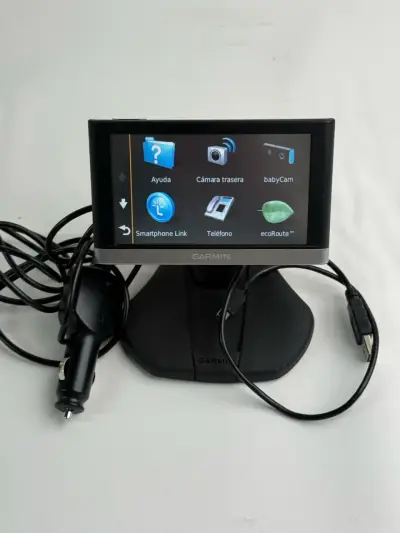 GPS Garmin nüvi 5" con Bluetooth, soporte,cargador - miniatura 3