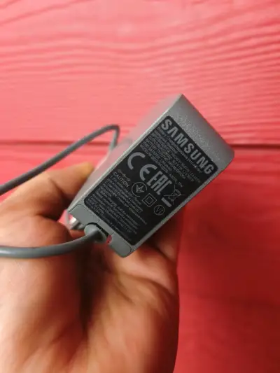 Cargador de Batería Samsung Modelo TPN - miniatura 3