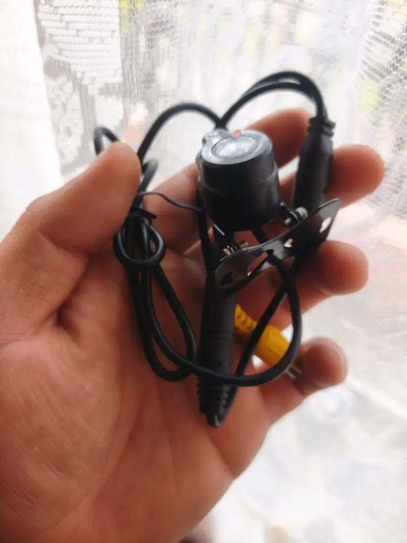 Cámara de seguridad mini con cable - 2