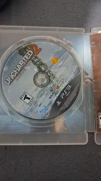 Juego PS3 Uncharted 2 Among Thieves - miniatura 3