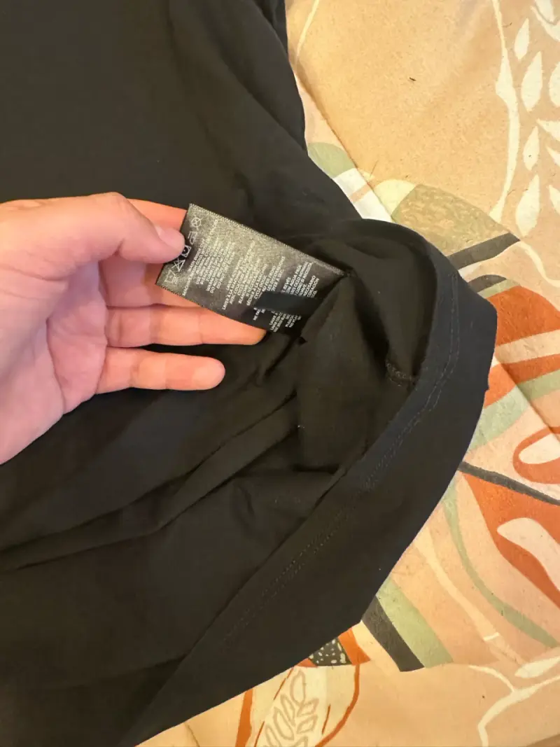 Polera negra Karl Lagerfeld nueva sin etiqueta - 3