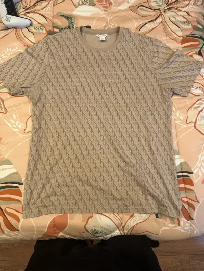 Polera Calvin Klein NUEVA SIN ETIQUETA - miniatura 1