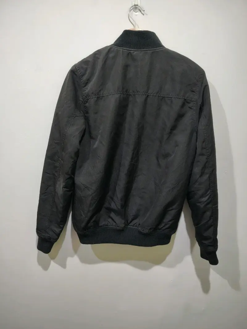 Chaqueta bomber negra para mujer - 2