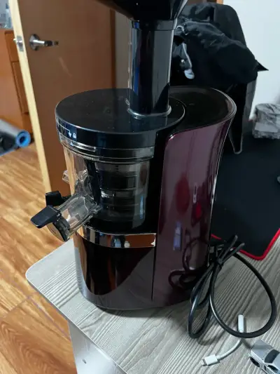 Extractor de jugos Hurom S13 - miniatura 1