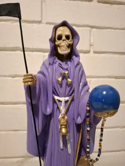 Figura de Santa Muerte Morada 43 cm - miniatura 2