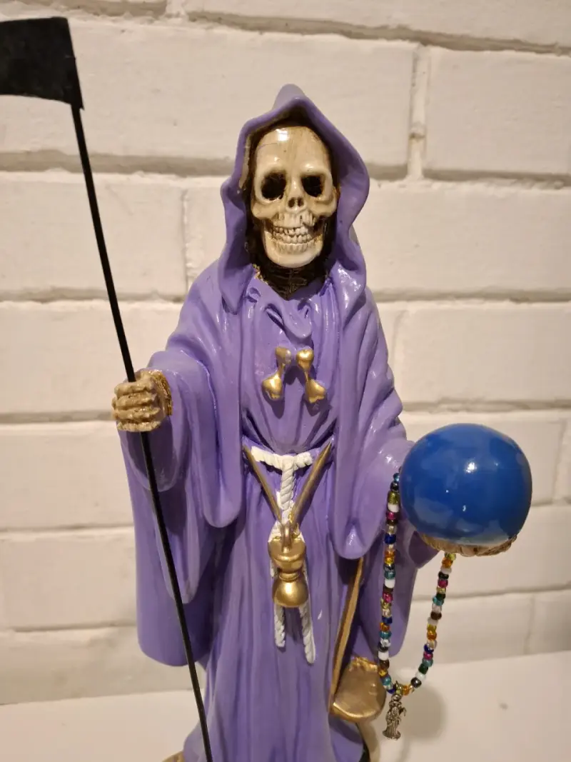 Figura de Santa Muerte Morada 43 cm - 3
