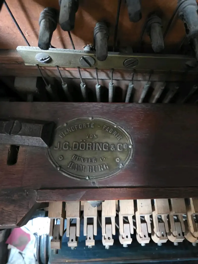 Piano vertical antiguo Mendelsohn Berlín - 3