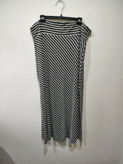 Falda larga a rayas, talla XXL - miniatura 1