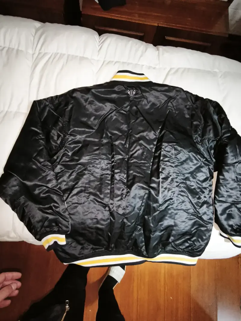 Chaqueta bomber negra Outkast estilo varsity - 3