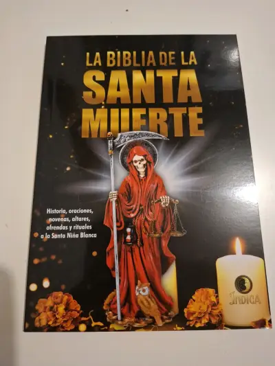 Libro La Biblia de la Santa Muerte - miniatura 3