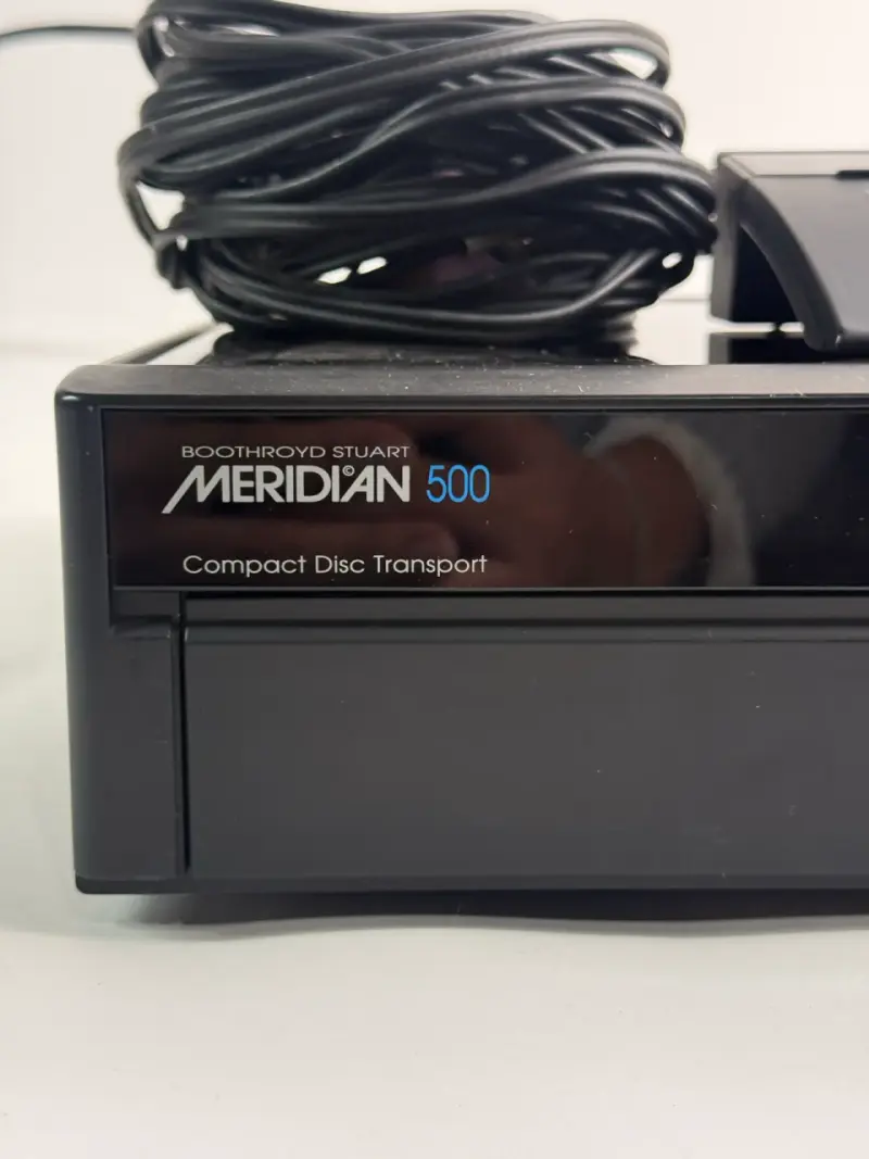 Reproductor de CD Meridian 500 con control remoto - 5