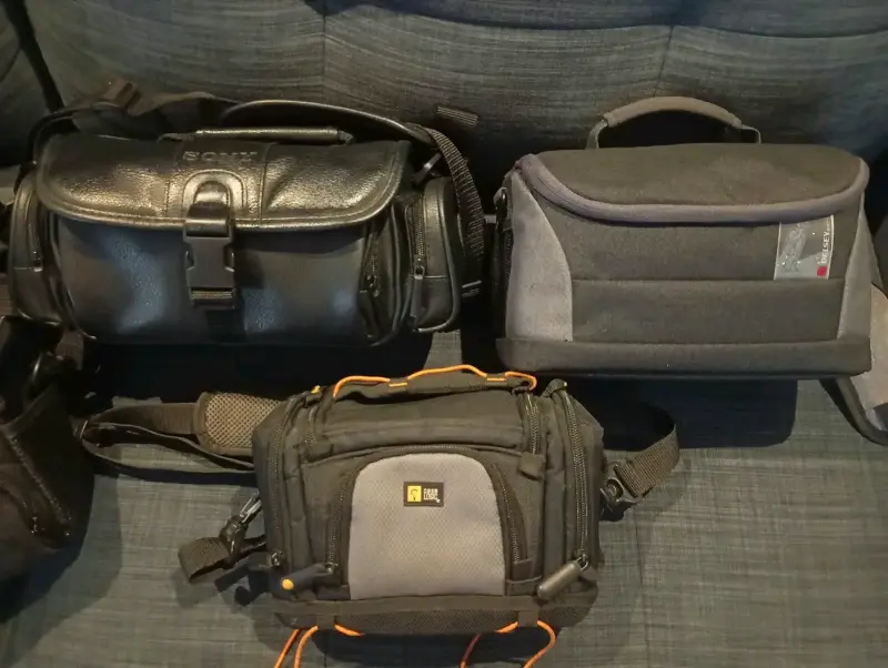 Bolsos para cámaras Sony y Lowepro - 3