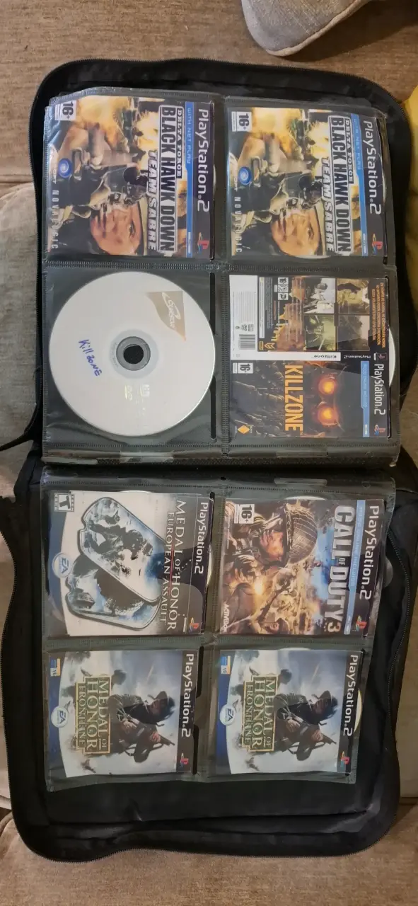 Consola PlayStation 2 Slim con Juegos Incluidos - 2