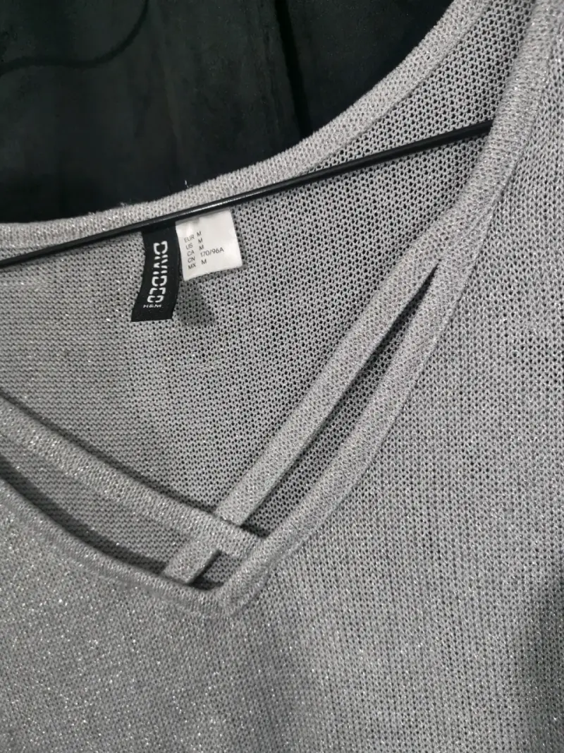 Sweater gris platinado H&M - 4