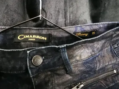 Jeans Skinny Cimarron Paris Talla 26 - miniatura 1