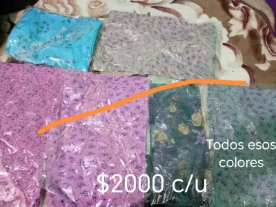 Chaleco blanco acolchado con botones grandes - miniatura 6