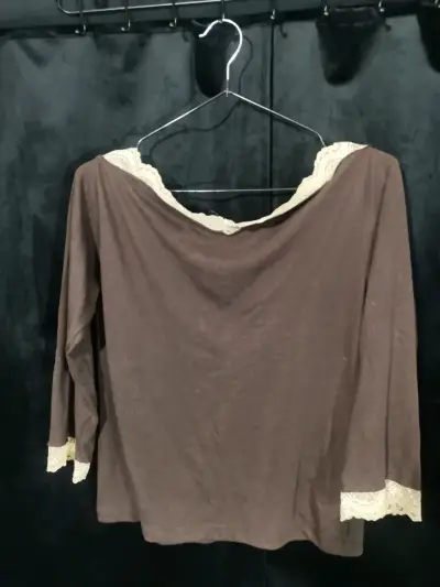 Blusa Talla M con Encaje para Mujer Clockhouse - miniatura 4