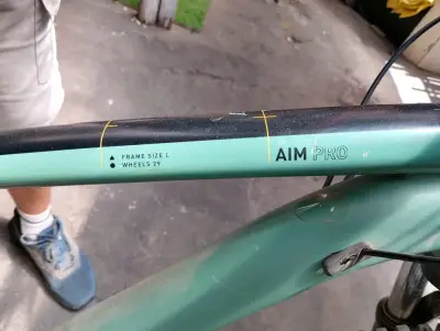 Bicicleta de montaña Cube Aim Pro verde - miniatura 4
