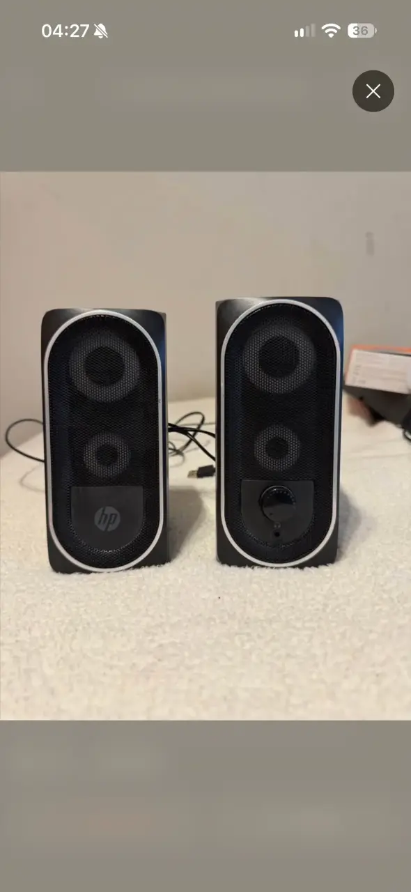 Parlantes HP con luces LED RGB - 3