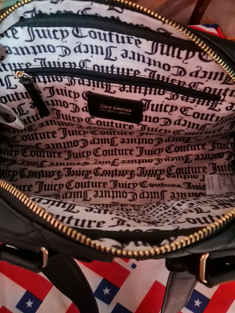 Bolso negro Juicy Couture con diseño acolchado - 3