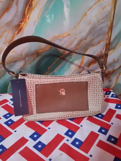 Cartera Tommy Hilfiger Beige y Marrón - miniatura 1